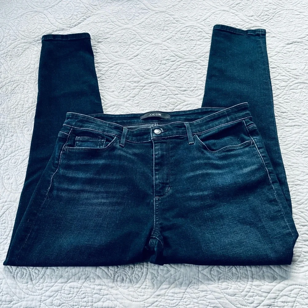 JOE’S JEANS Size 32 Skinny Ankle Leg Jeans in Fenwick Wash Denim EUC